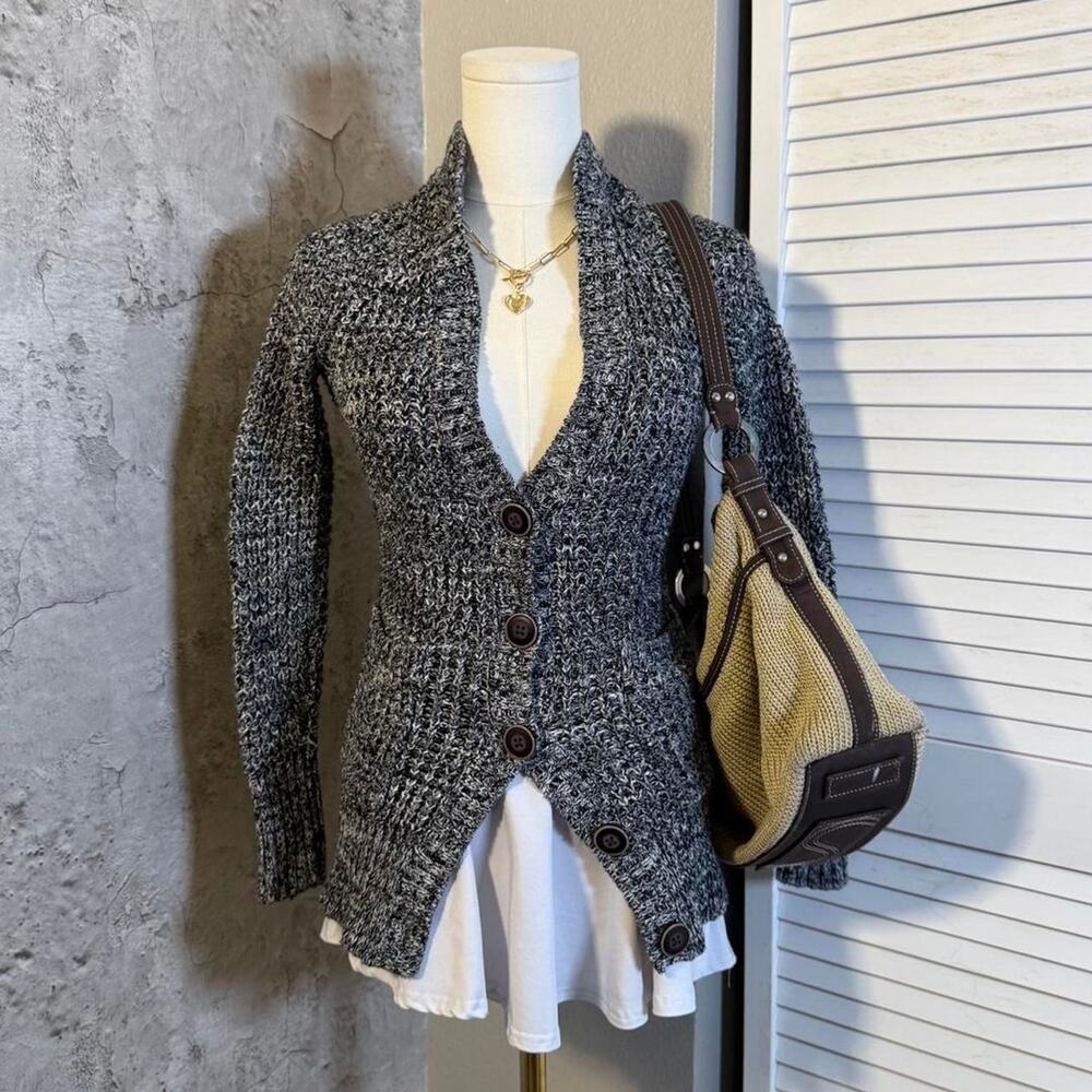 American Eagle Grey Knit Fall Cardigan with buttons